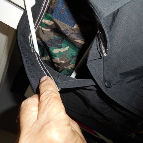 100 % PURE NYLON VENTED BLACK BUTTON‎ DOWN CAMO SHIRT - Picture 5 of 14